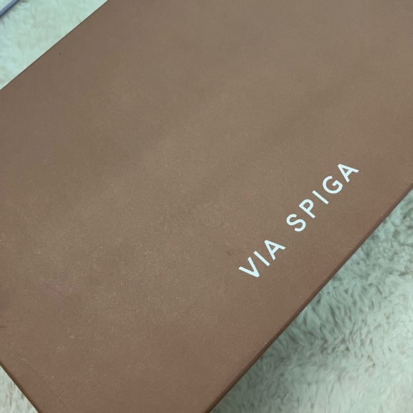 Via Spiga Kalia Strappy Sandals - Picture 9 of 10